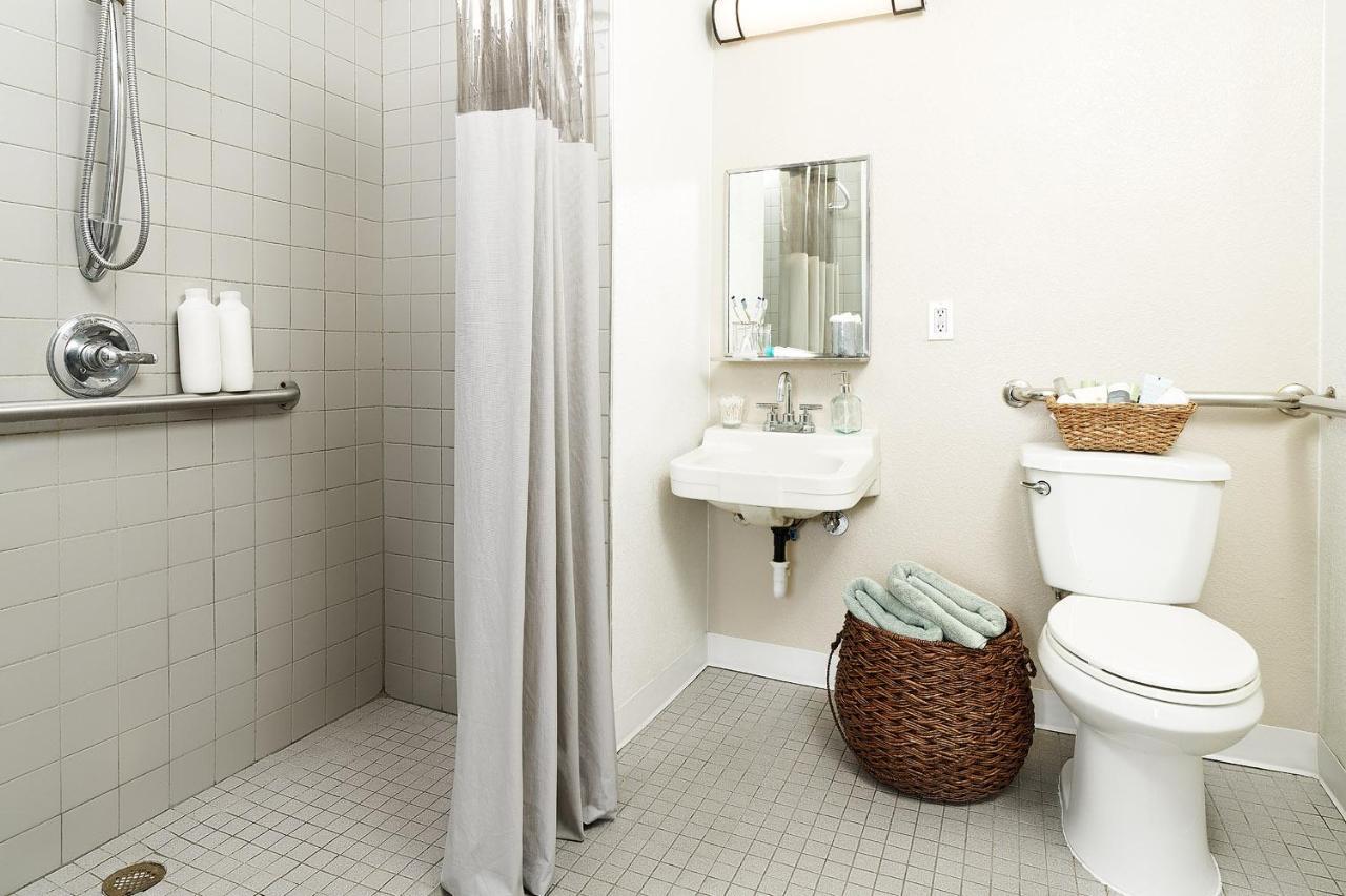 Intown Suites Extended Stay Lewisville Tx Valley View Dr Exterior foto