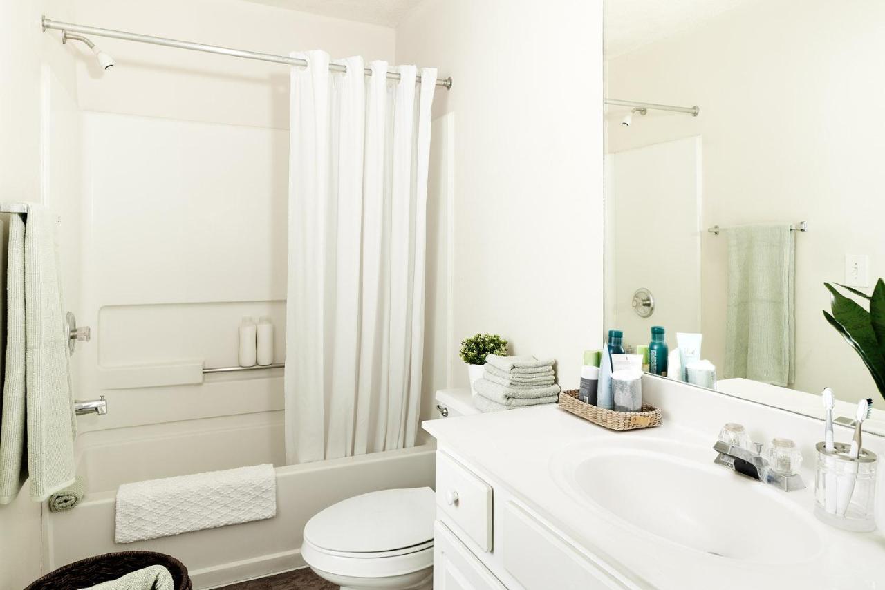 Intown Suites Extended Stay Lewisville Tx Valley View Dr Exterior foto